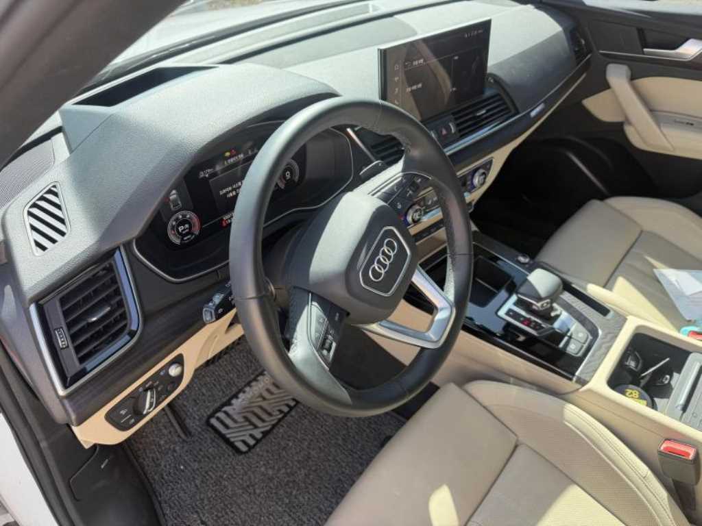 Audi Q5 - Vista 4