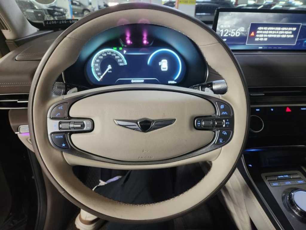 Genesis GV80 - Vista 6