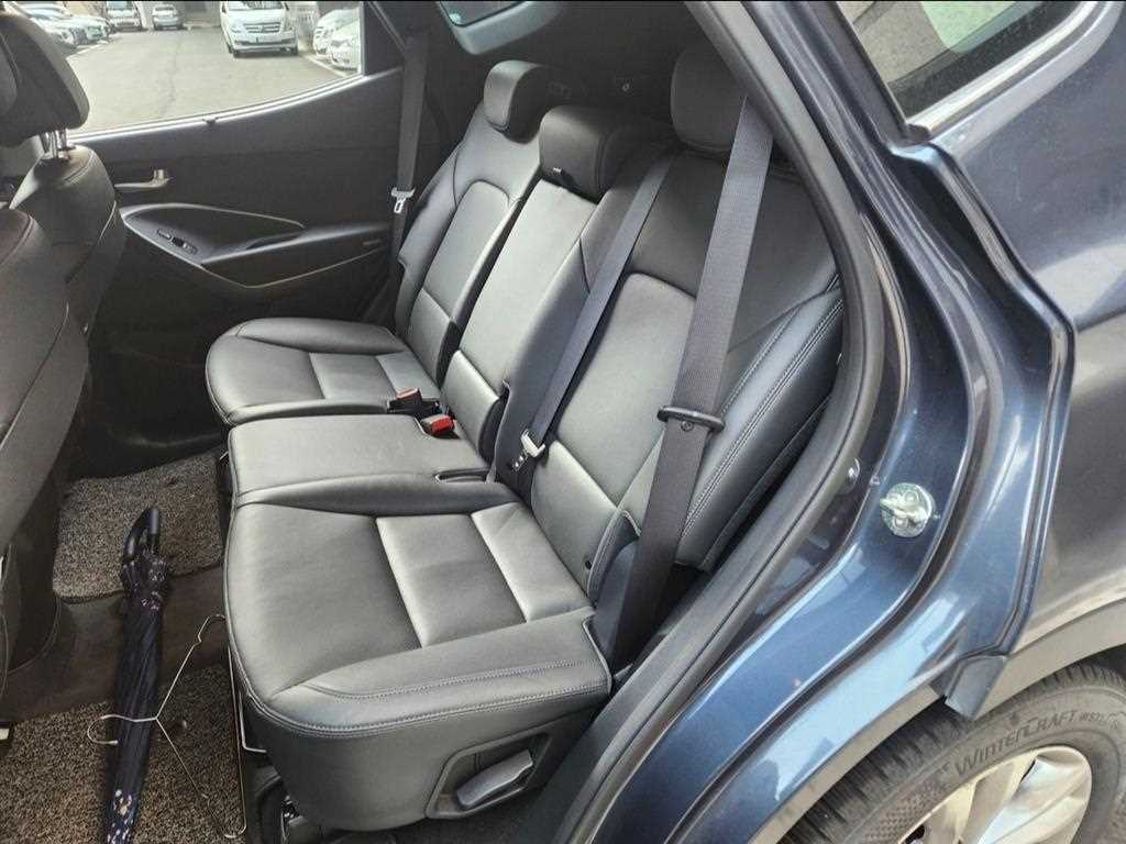 HYUNDAI Santa Fe - Vista 9