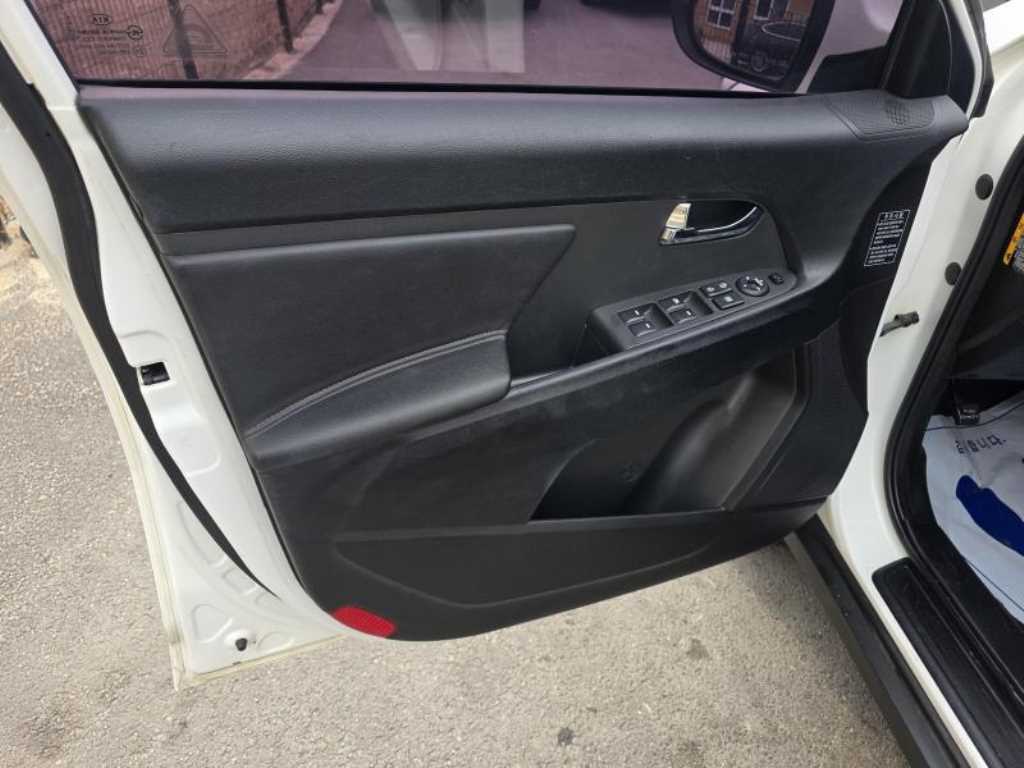 KIA Sportage - Vista 9