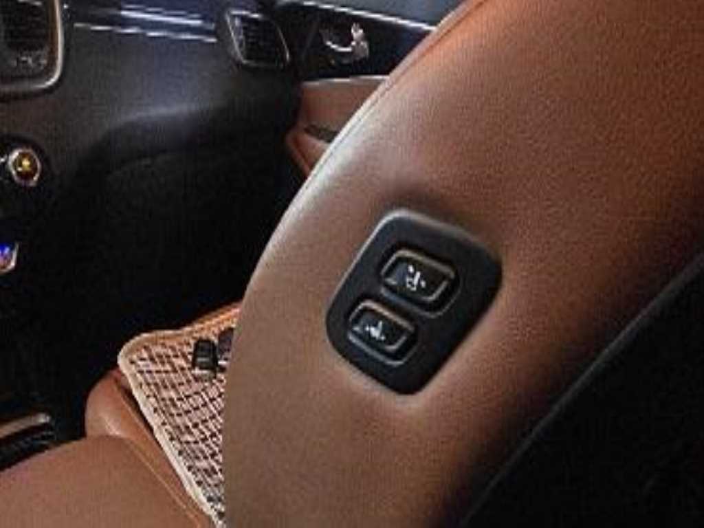 KIA Sorento - Vista 10