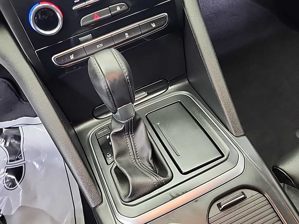 SAMSUNG SM6 - Vista 8