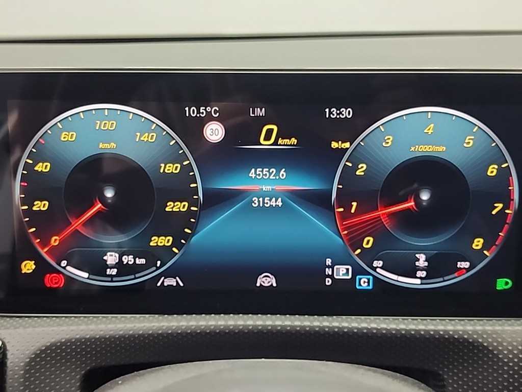 Mercedes Benz CLA Class - Vista 6