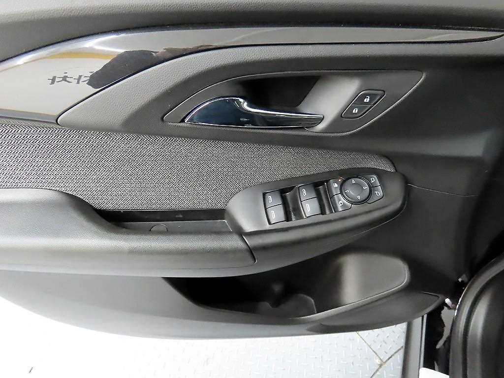 Chevrolet Trail Blazer - Vista 11