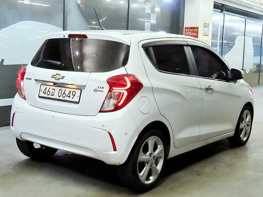 Chevrolet Spark - Vista 4