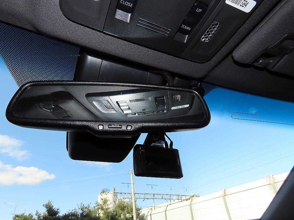 Toyota Avalon 2019 Plateado - Importación desde Corea - HF Imports Iquique - Foto 16