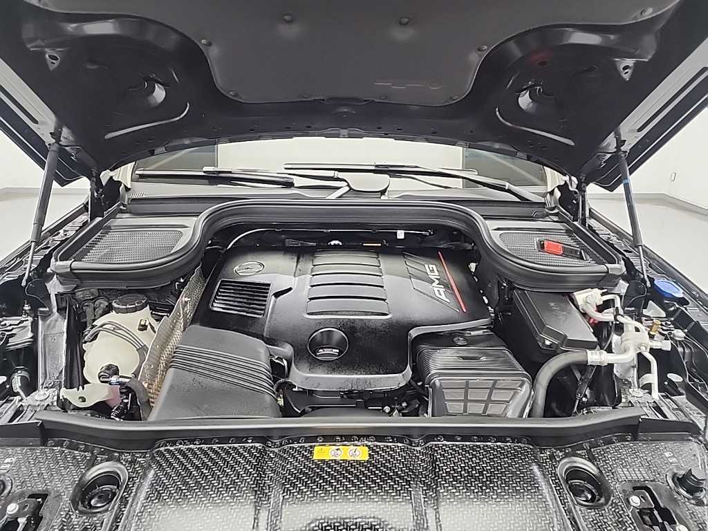 Mercedes Benz GLE Class - Vista 5