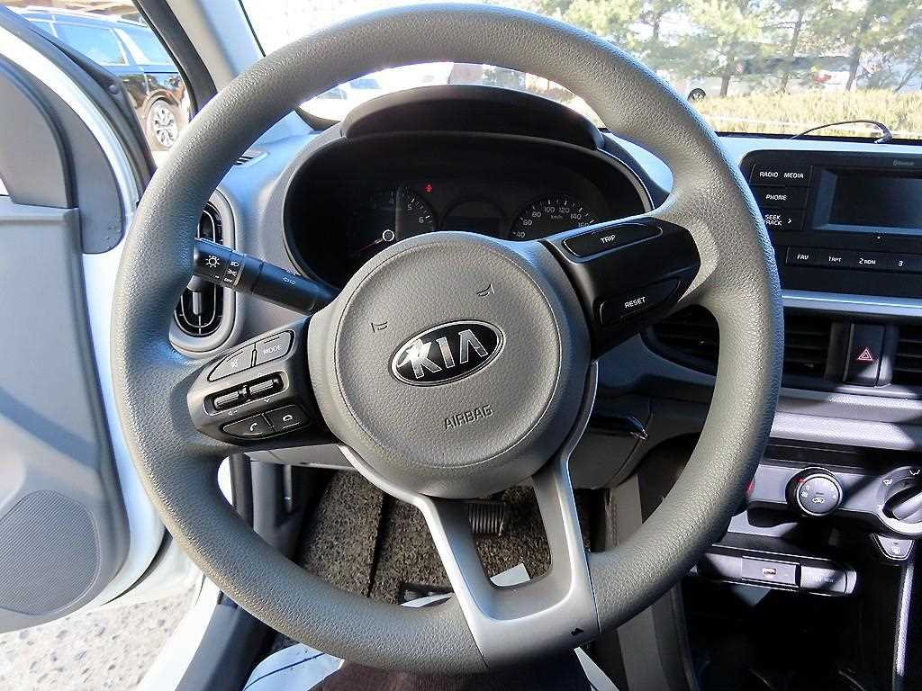 KIA Morning - Vista 8