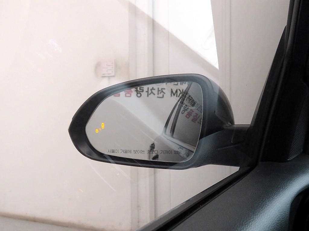 KIA Stonic - Vista 6