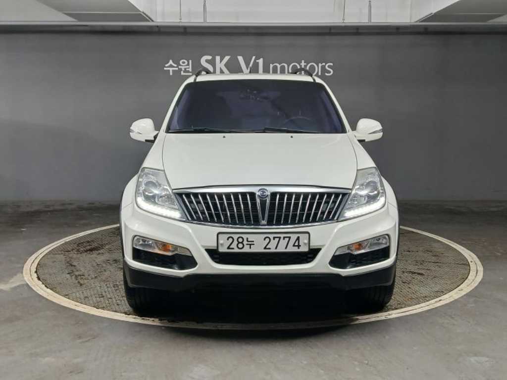 Ssangyong Rexton 2016 Blanco - Importación desde Corea - HF Imports Iquique - Foto 1