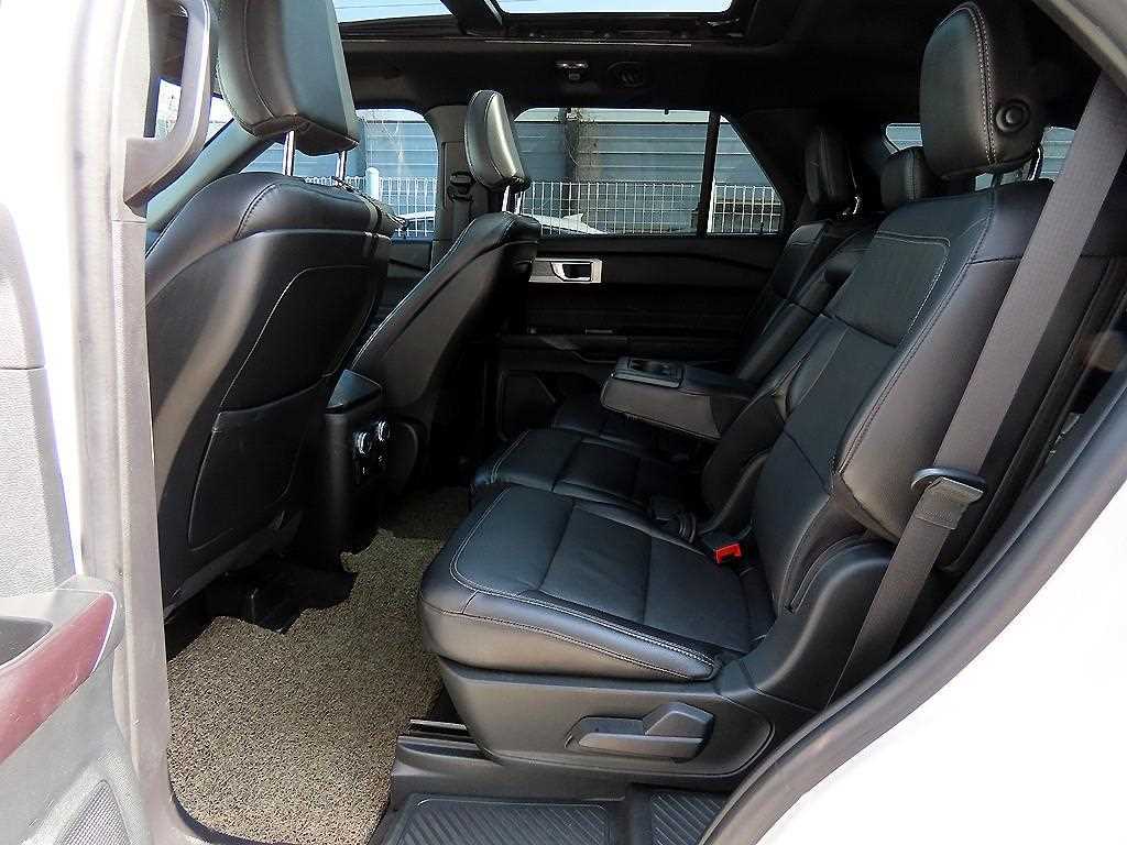 Ford Explorer - Vista 6