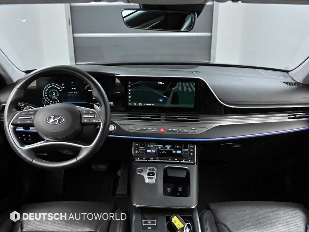 HYUNDAI Grandeur - Vista 7