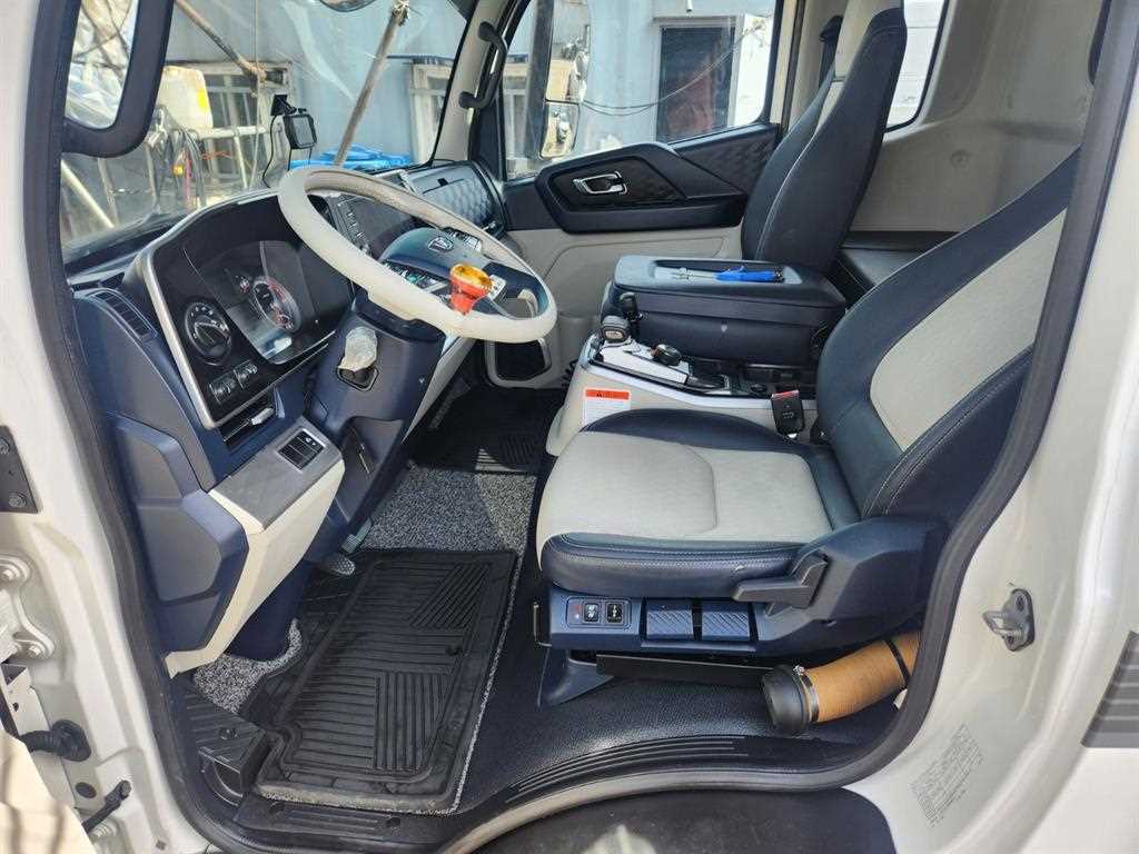 medium and large cargo Cargo 2024 Blanco - Importación desde Corea - HF Imports Iquique - Foto 14