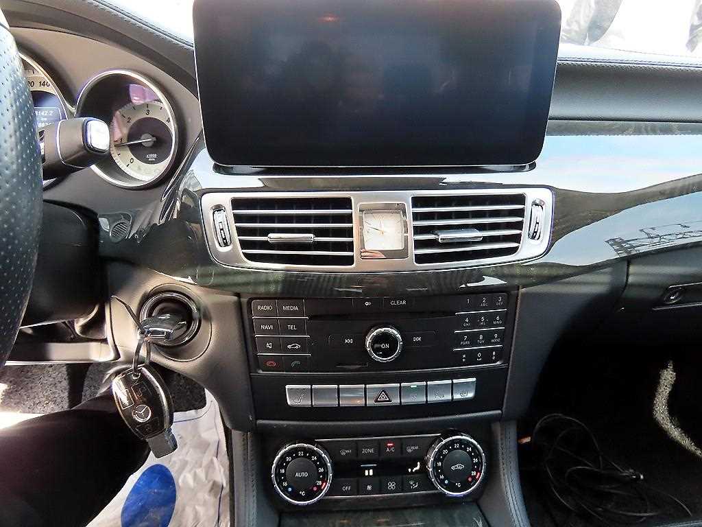 Mercedes Benz CLS Class 2015 Blanco - Importación desde Corea - HF Imports Iquique - Foto 13