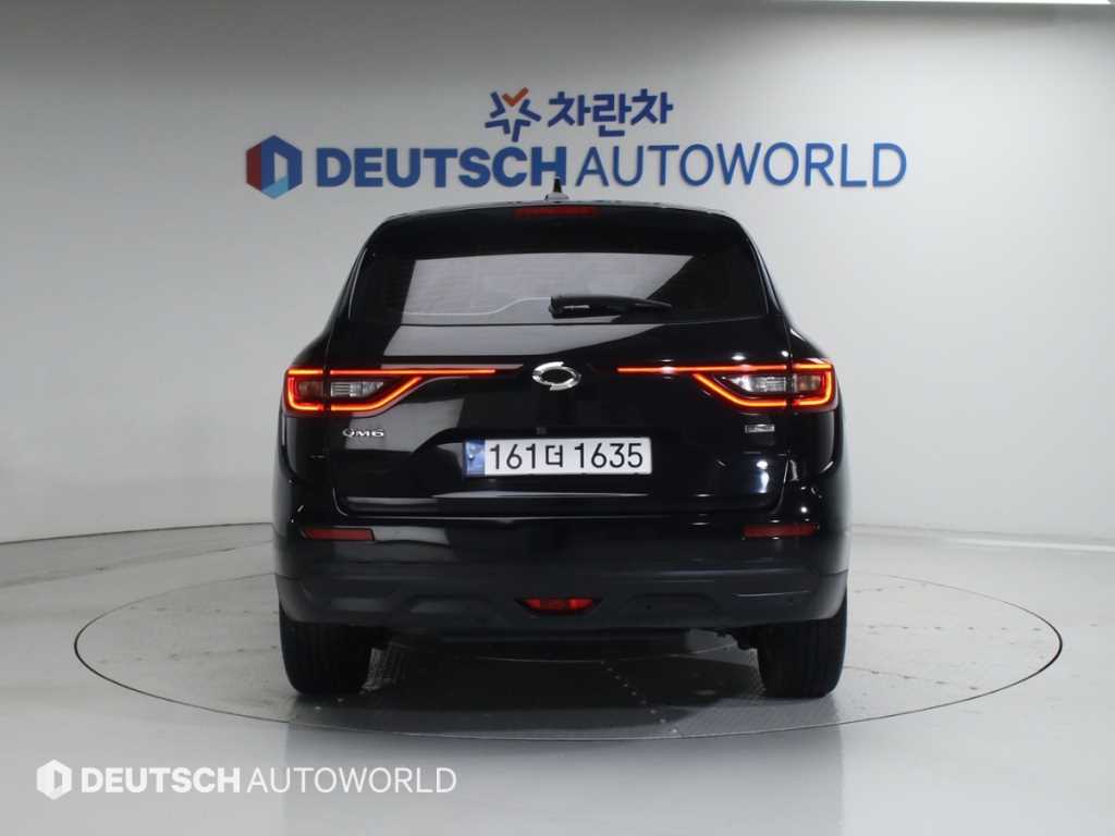 SAMSUNG QM6 - Vista 4