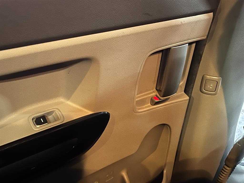 KIA Carnival 2016 Blanco - Importación desde Corea - HF Imports Iquique - Foto 14