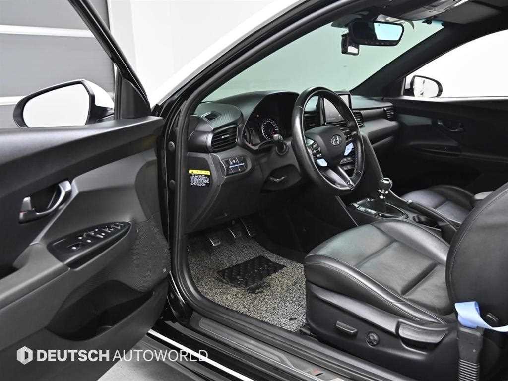 HYUNDAI Veloster - Vista 11
