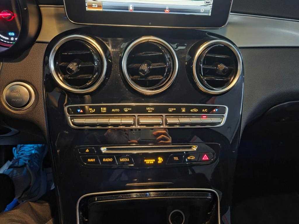 Mercedes Benz GLC Class 2019 Blanco - Importación desde Corea - HF Imports Iquique - Foto 13