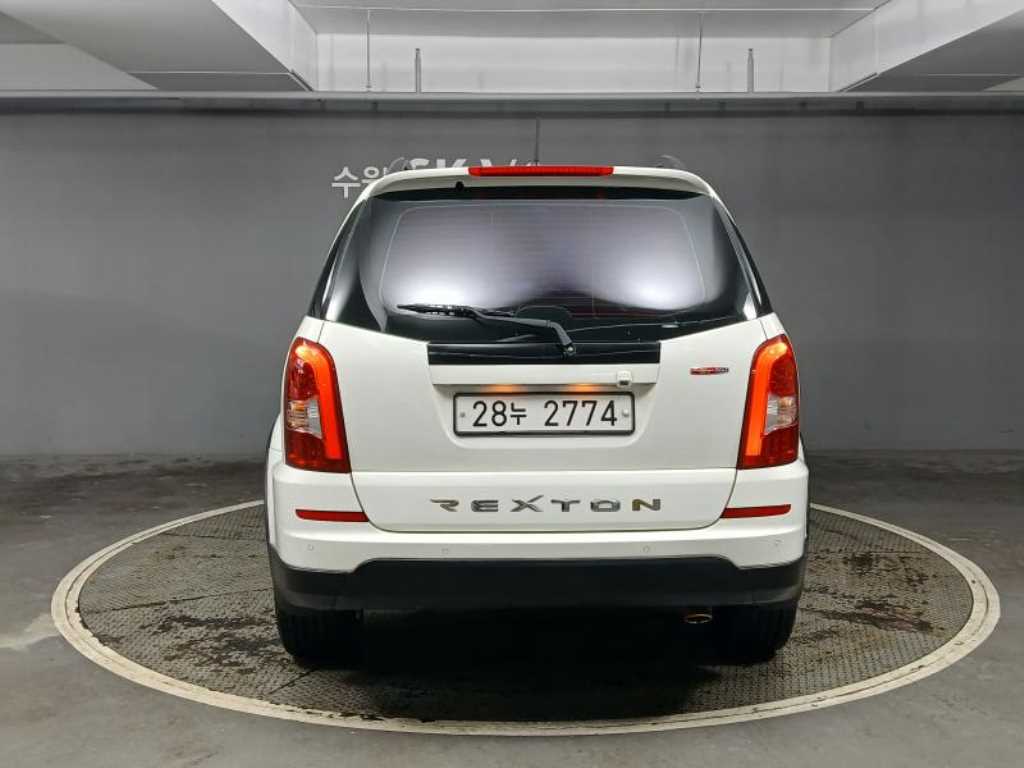 Ssangyong Rexton - Vista 5