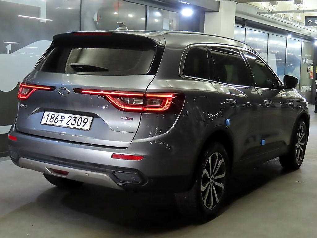 SAMSUNG QM6 - Vista 4