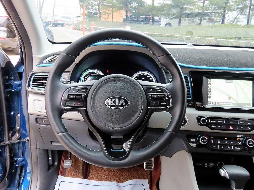 KIA Niro - Vista 8