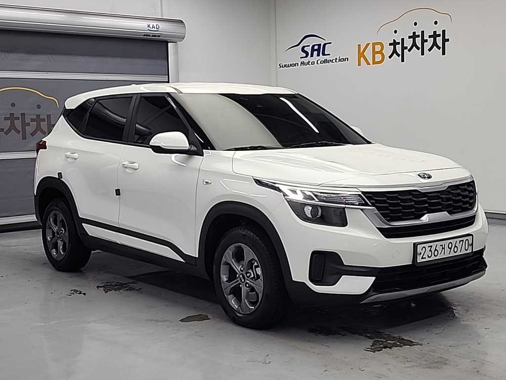 KIA Seltos - Vista 4