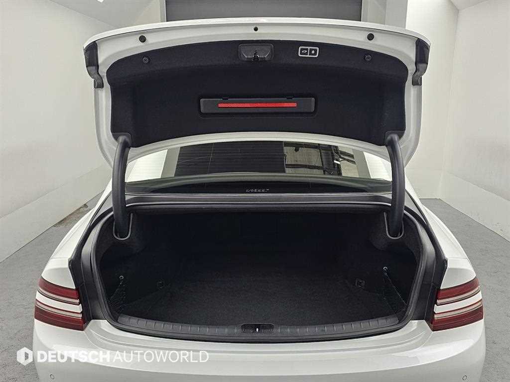 Genesis G80 2023 Blanco - Importación desde Corea - HF Imports Iquique - Foto 19