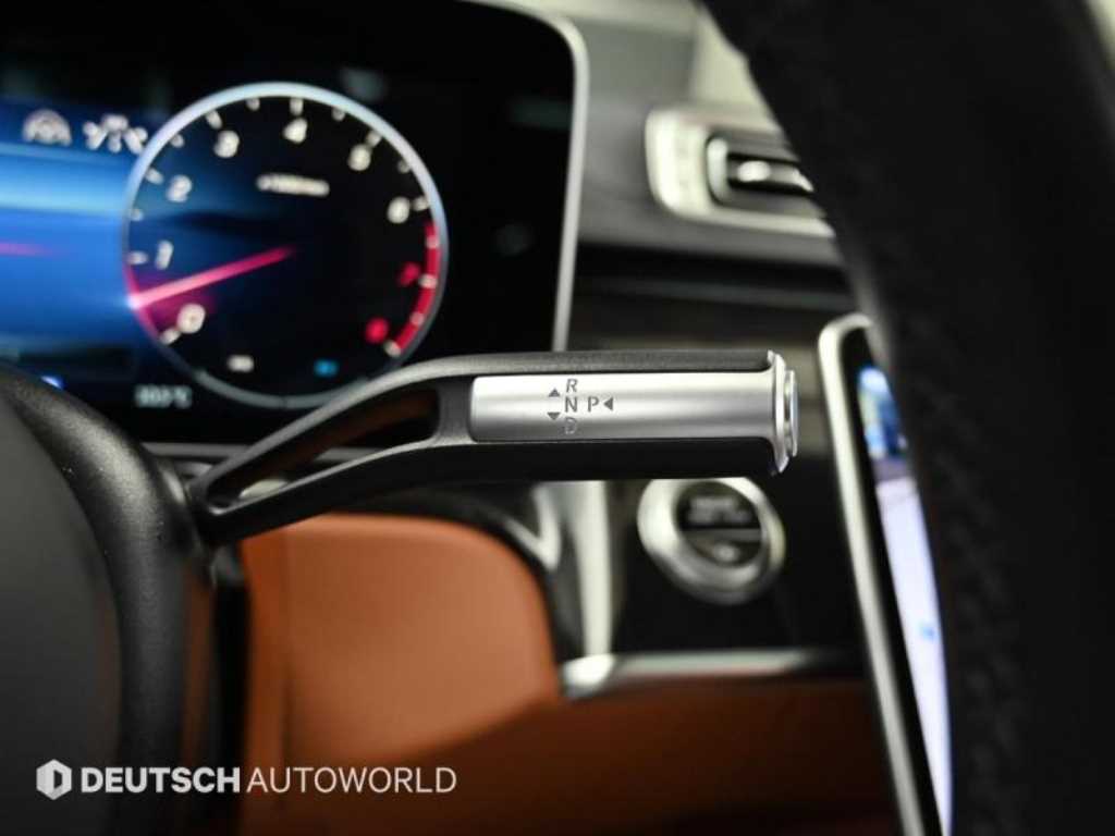 Mercedes Benz S Class - Vista 9