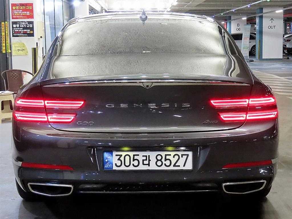 Genesis G80 - Vista 5