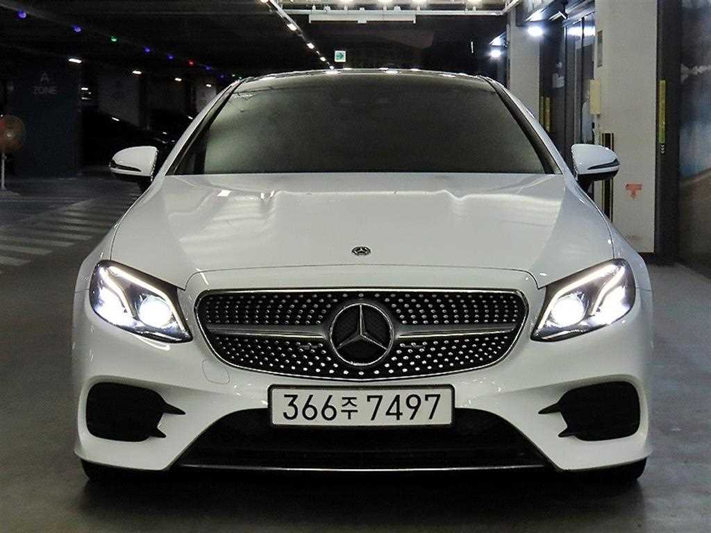 Mercedes Benz E class - Vista 2