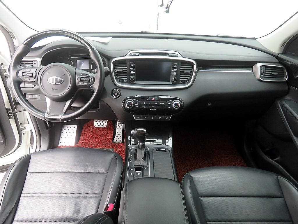 KIA Sorento - Vista 9