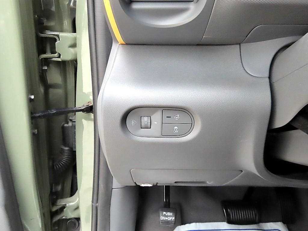 HYUNDAI Casper - Vista 12