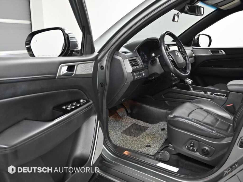 Ssangyong Rexton - Vista 11