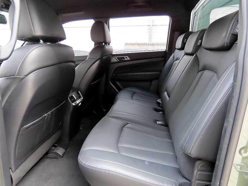 Ssangyong Rexton - Vista 6