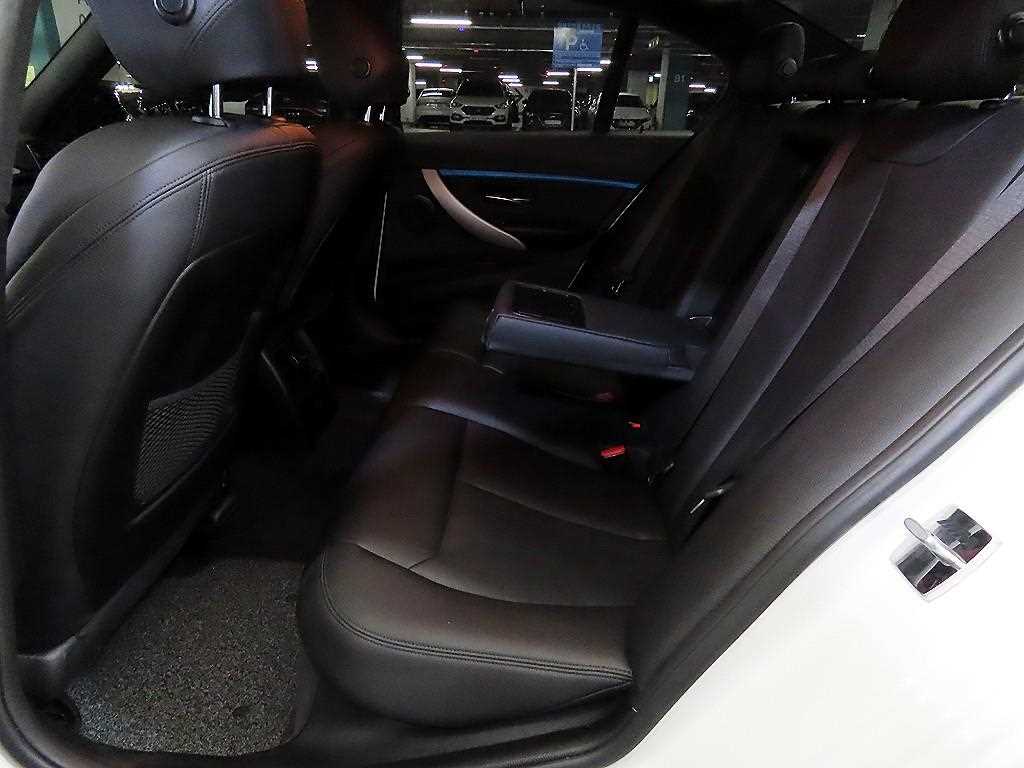 BMW 3 series - Vista 7