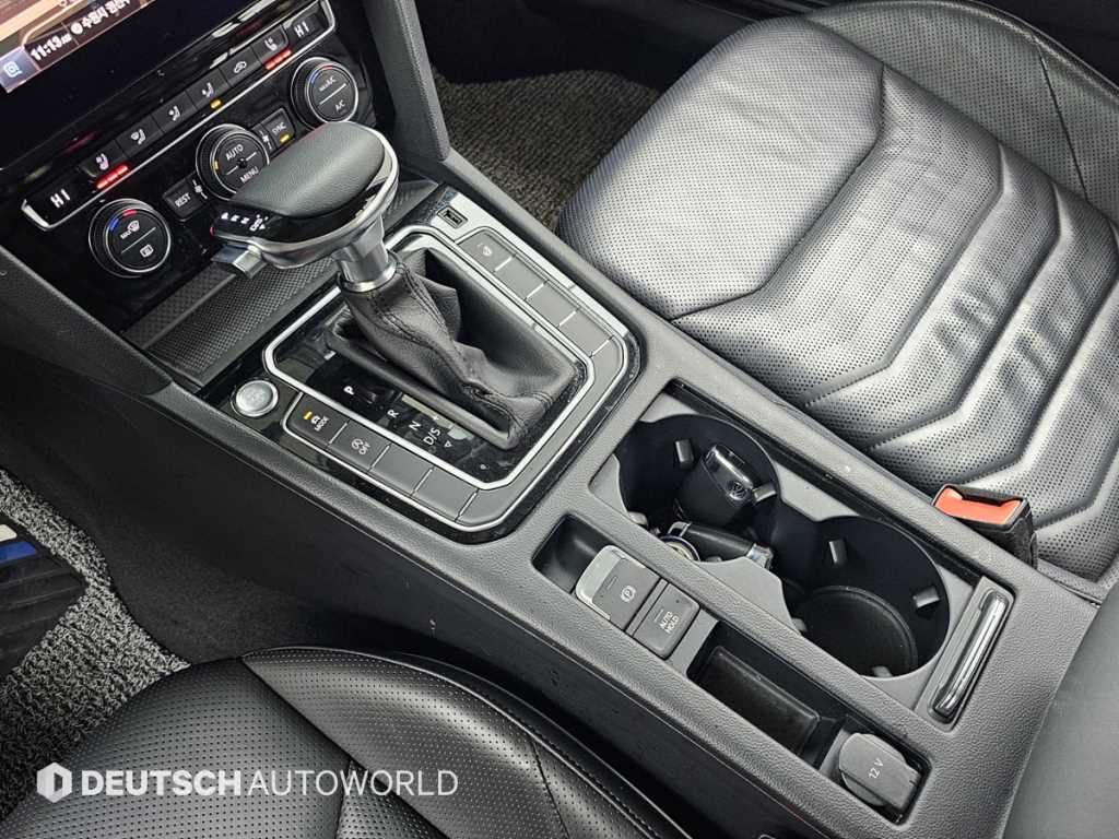 Volkswagen Arteon - Vista 9