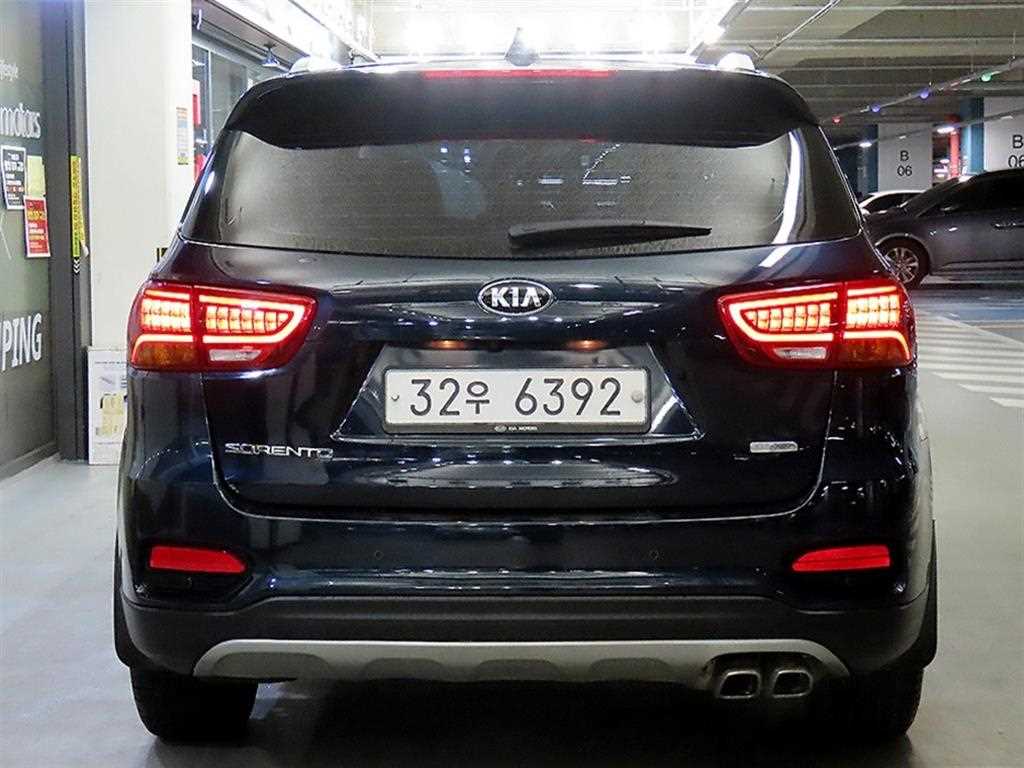 KIA Sorento - Vista 5