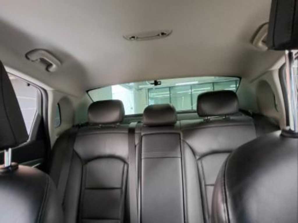 HYUNDAI Grandeur - Vista 8