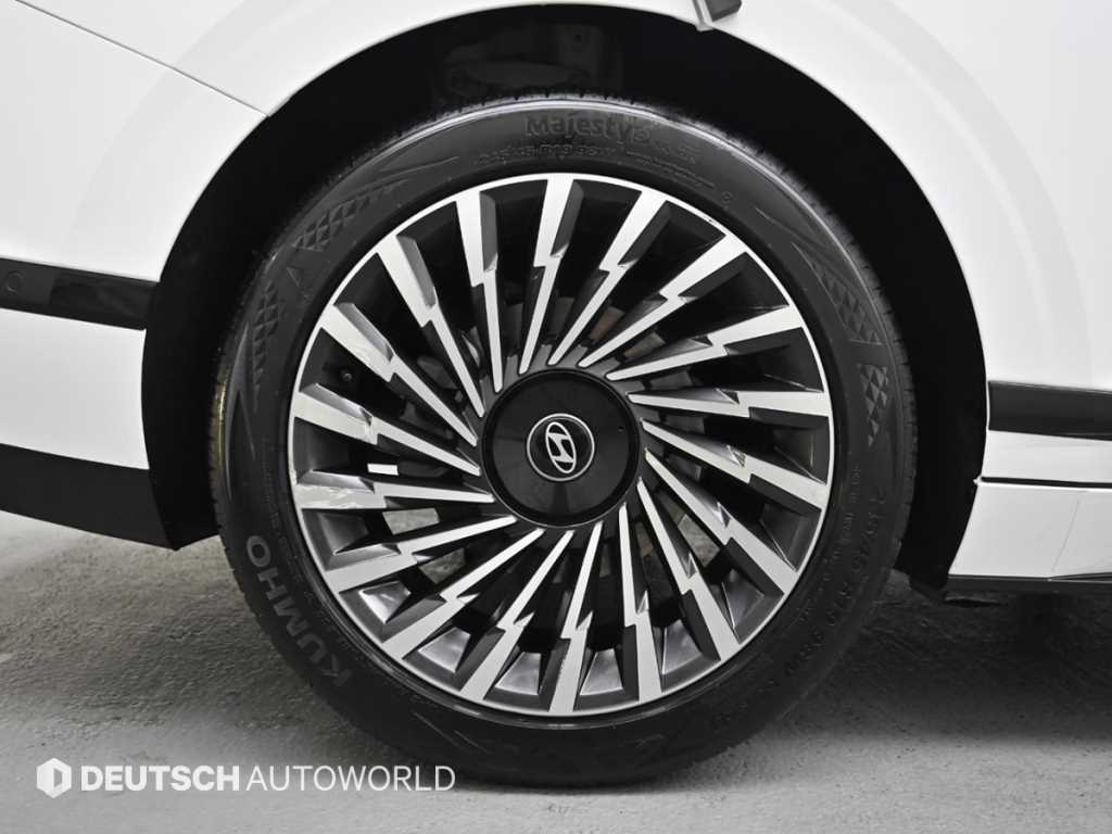 HYUNDAI Grandeur - Vista 5