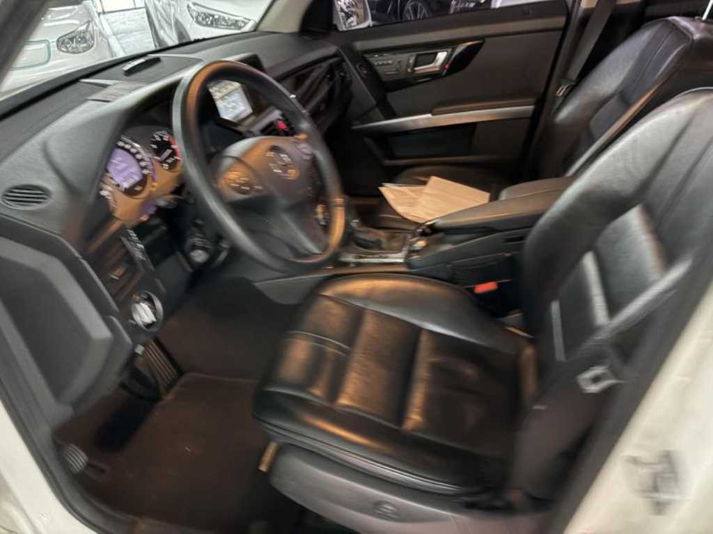 Mercedes Benz GLK Class - Vista 5