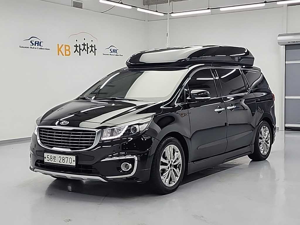 KIA Carnival 2016 Negro - Importación desde Corea - HF Imports Iquique - Foto 1
