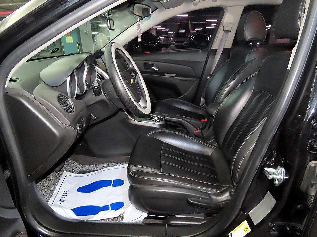 Chevrolet Cruise - Vista 6