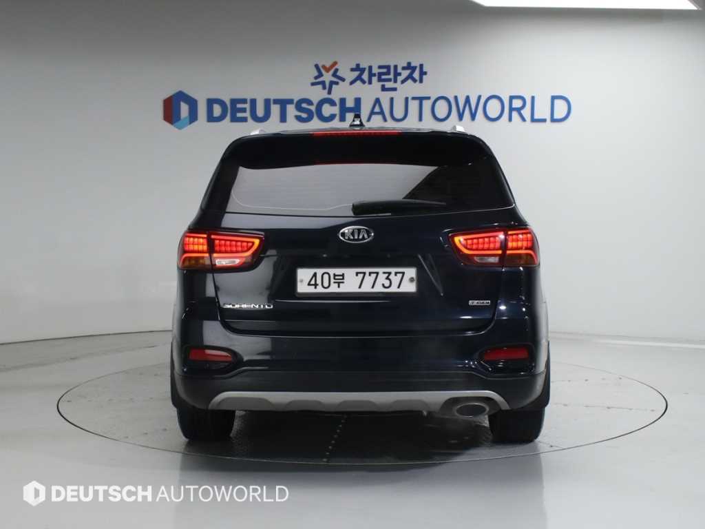 KIA Sorento - Vista 4