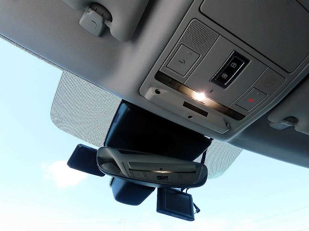 Jaguar E-PACE 2019 Blanco - Importación desde Corea - HF Imports Iquique - Foto 13