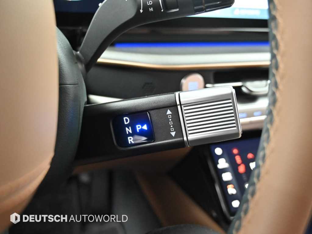 HYUNDAI Grandeur - Vista 9