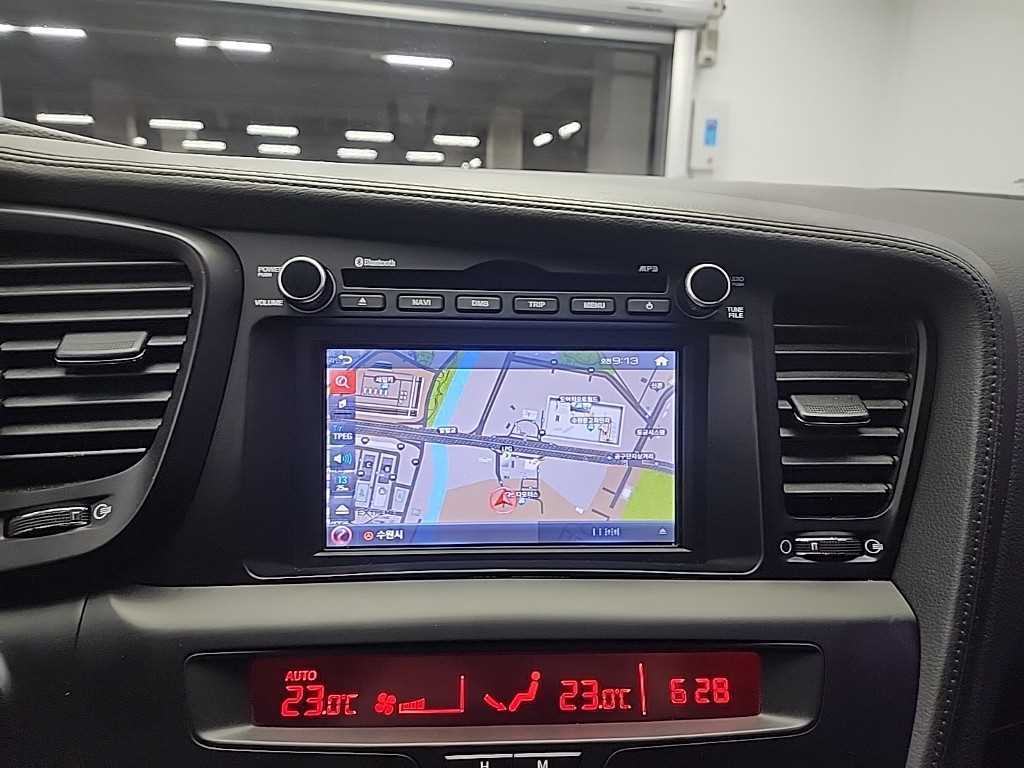 KIA K5 2011 Negro - Importación desde Corea - HF Imports Iquique - Foto 14