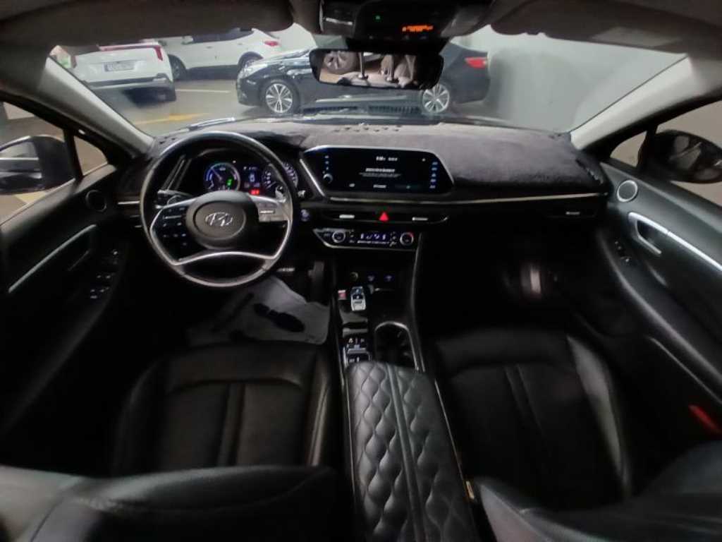 HYUNDAI Sonata - Vista 6