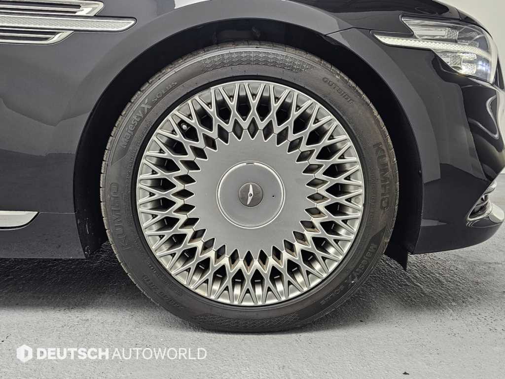 Genesis G90 - Vista 5