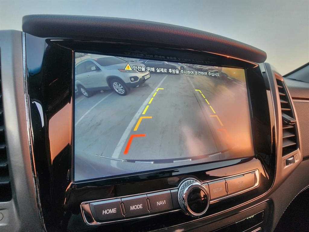 Ssangyong Rexton 2019 Negro - Importación desde Corea - HF Imports Iquique - Foto 14