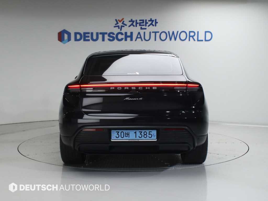 Porsche Macan - Vista 4